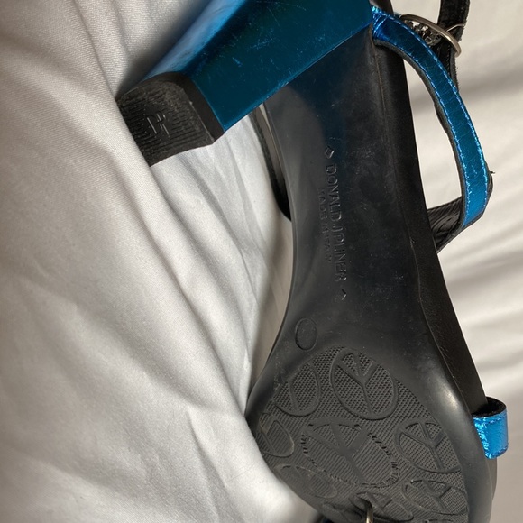 Donald j pliner metallic blue heels - Picture 8 of 8